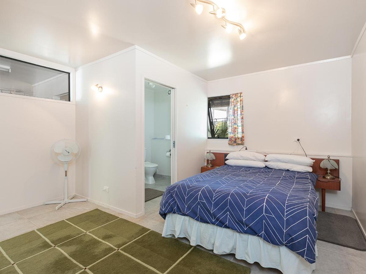 Kawau Vista - Snells Beach Holiday Home ภายนอก รูปภาพ